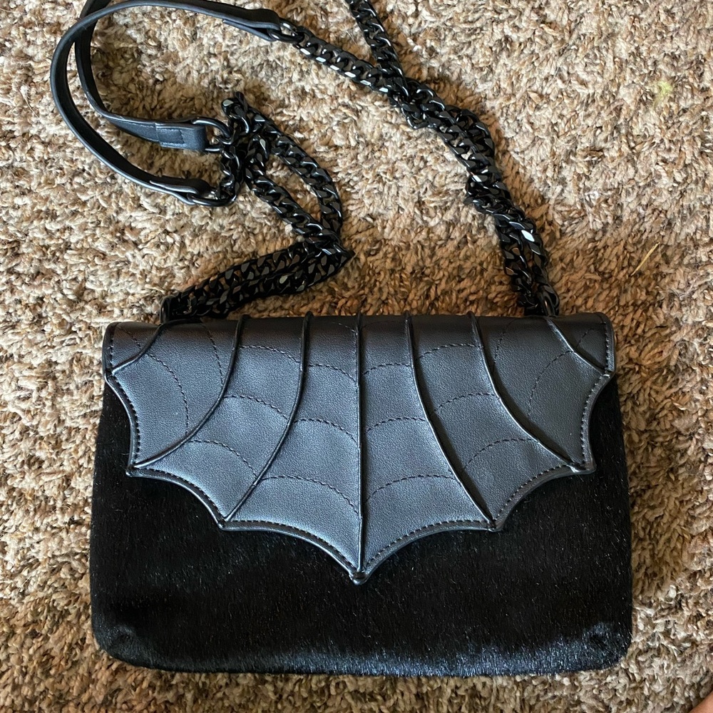 Black Craft Cult Bat Purse